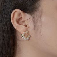 Dylam Erschwingliche Luxus-Kollektion S925 Silber Rhodium 18K Vergoldet Oval 0,5ct 5A Zirkonia Symmetrische Sonnenblumen-Ohrstecker
