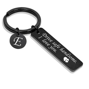 Porte-clés en acier inoxydable personnalisé avec impression UV de 26 lettres, luxe, conduite en toute sécurité, cadeaux de voiture personnalisés, cadeaux de remise de diplôme - Product Image 1