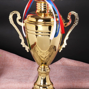 <span class=keywords><strong>2022</strong></span> produttore <span class=keywords><strong>mondiale</strong></span> all'ingrosso combinato 55CM trofeo in metallo Base in plastica medaglia Spot tazza trofeo di alta qualità Logo all'ingrosso - Product Image 3