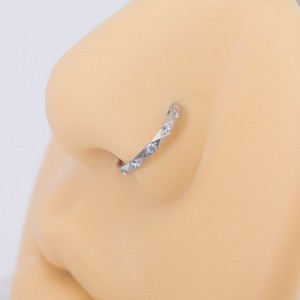 Anneau de nez géométrique en acier inoxydable avec zircon serti à griffes pour piercing du cartilage d'oreille, bijou cadeau - Product Image 4