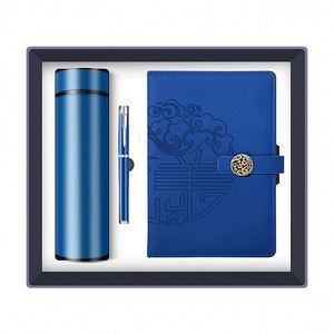 Juego de Regalo 2024: Botella + Cuaderno + Memoria USB + Bolígrafo + Marcador, Regalos de Navidad 2020, Ideas de Regalo, Juego de Caja de Regalo Navideña - Product Image 2