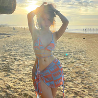 Bikini fendu trois pièces maillots de bain femmes 2024 nouveau Style chaud Sexy minceur printemps chaud petite poitrine maillot de bain push-up
