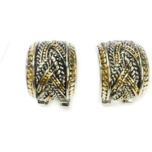 Pendientes de Clip Franceses de Dos Tonos con Baño de Rodio, Diseño de Cuerda Trenzada, Diamantes Multifacéticos, Circonitas, Perlas y Oro - Product Image 2