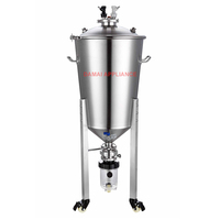 Fermenteur de réservoir de 35L-65L avec refroidisseur pour la brasserie artisanale, réservoir de fermentation de bière/fermenteur pressurisé en acier inoxydable 304