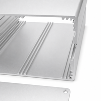 Boîtier en aluminium extrudé 120*63*130mm, finition argent mat, plaque frontale à visser, boîte de commande IP54