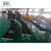 Scène de choeurs avec contremarches extensibles pour les stands de plate-forme de scène d'événements