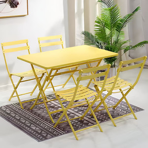 <span class=keywords><strong>Table</strong></span> rectangulaire pliable moderne et durable en fer avec quatre chaises à lattes pliables, empilables, résistantes aux intempéries, <span class=keywords><strong>pour</strong></span> petit espace extérieur ou parc - Product Image 3