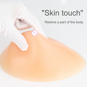 ONEFENG bej gözyaşı şeklinde 100% silikon mastektomi kadınlar için rahat ve yumuşak meme formu yapay Boob toptan - Product Image 6