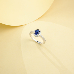 ชุดกรงเล็บรูปไข่แซฟไฟร์สีเงิน925สำหรับผู้หญิงสไตล์คลาสสิก - Product Image 2