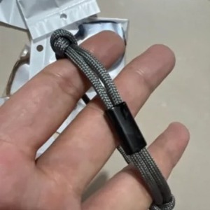 Pulsera tejida personalizada Acero inoxidable 18K Pulsera grabada personalizada Regalo para mujeres y hombres Regalo para la familia - Product Image 4