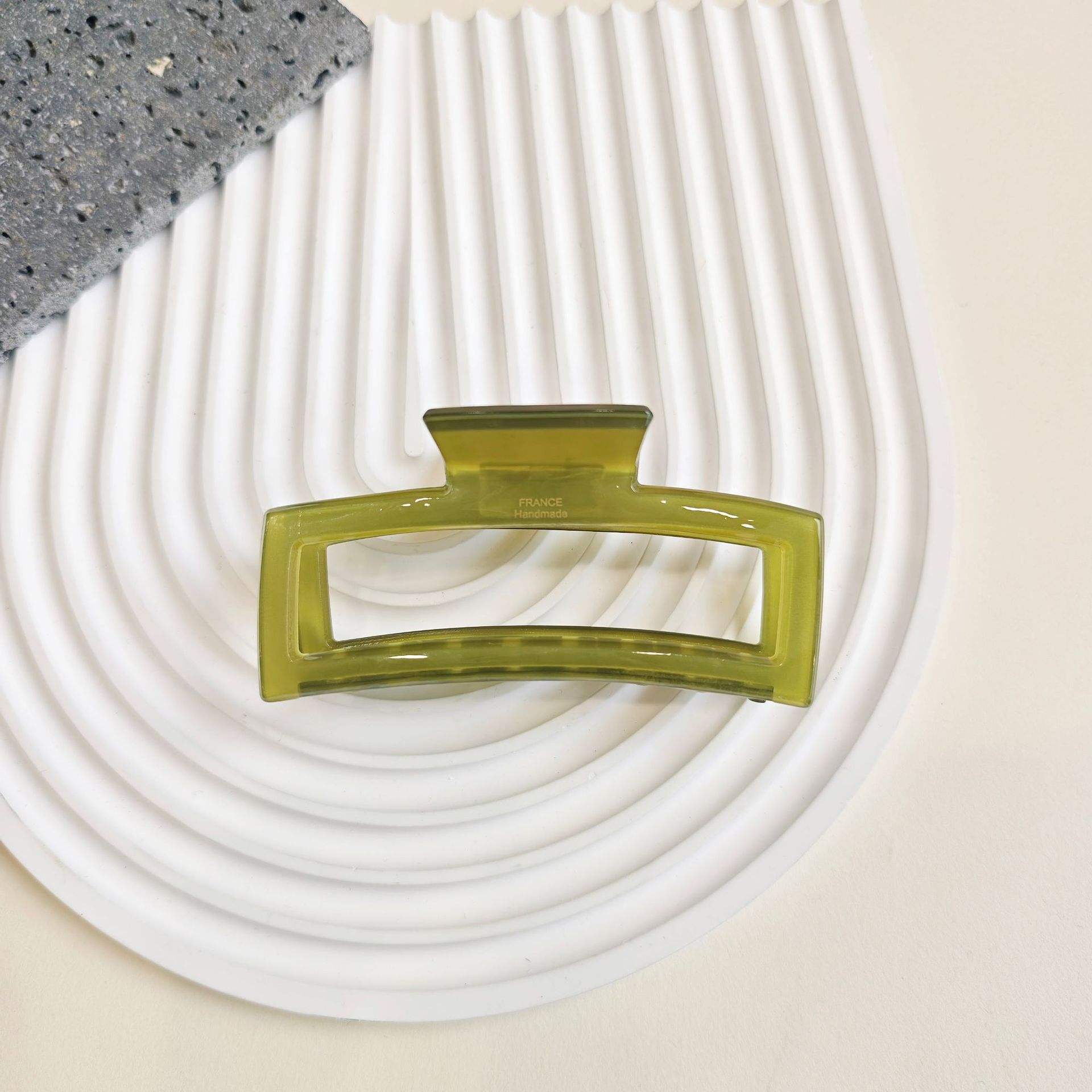 สีเขียว