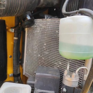 Excavadora de cadenas Komatsu usada, modelo 2020, 7 toneladas de peso operativo, capacidad de la cuchilla de 0.32 m³, buen estado, Japón. - Product Image 6