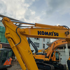 Excavadora de Orugas Mini Komatsu PC70-8 Usada, Máquina Hidráulica de Bajo Consumo de Combustible, Lista para Trabajar - Product Image 3
