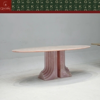 Table à manger ovale en marbre rose doux GOLDKING haut de gamme pour suite d'hôtel, utilisation en showroom, avec piédestal double sculpté en marbre, OEM ODM