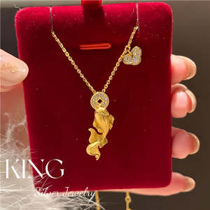 Collier Pendentif Poisson en Argent Sterling S925 Plaqué Or avec Pièce de Monnaie en Cuivre et Incrustation de Diamants, Bijou Unisexe pour Usage Quotidien - Product Image 2