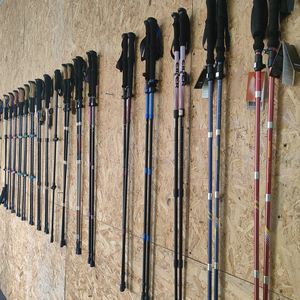 Bâtons <span class=keywords><strong>de</strong></span> <span class=keywords><strong>randonnée</strong></span> en fibre <span class=keywords><strong>de</strong></span> <span class=keywords><strong>carbone</strong></span> avec logo personnalisé, bâtons <span class=keywords><strong>de</strong></span> marche <span class=keywords><strong>ou</strong></span> <span class=keywords><strong>de</strong></span> <span class=keywords><strong>randonnée</strong></span> avec verrous à réglage rapide - Product Image 6