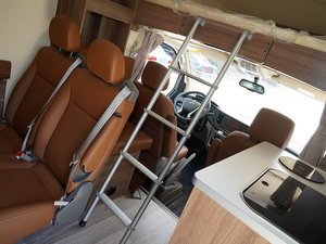 <span class=keywords><strong>ราคา</strong></span>โรงงาน ปี <span class=keywords><strong>2021</strong></span> SAIC Maxus V80 RV 2.0T ดีเซล รถบ้านเคลื่อนที่ ระดับคอมฟอร์ท คลาส B เตียงนอนแนวนอน รถแคมป์เปอร์แวน Charmmond Autos - Product Image 6