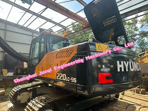 Excavatrice Hyundai 220LC-9S 220HD d'occasion, modèle 2023, moteur Cummins, hydraulique Kawasaki, boîte de vitesses à commande PLC, puissance 228 kW, bon état - Product Image 3