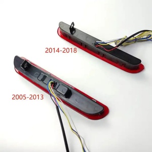 Luz de Freno LED de 3 Funciones para Automóvil, Luz de Circulación Diurna LED Modificada, Luz Trasera, Luz Antiniebla Trasera para Toyota Hiace 2005-2018 - Product Image 6