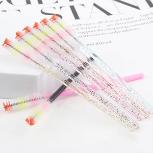 แปรงมาสคาร่าแบบใช้แล้วทิ้ง ยี่ห้อ Private Label รุ่น Rainbow Lash Spoolie แบบพกพา - Product Image 5