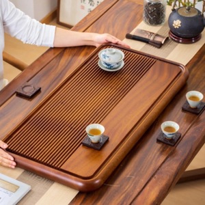 Bandeja de té de madera de alta gama, hecha de madera de frutos secos y palisandro, mesa de té rectangular de madera para uso doméstico con salida de drenaje. - Product Image 1