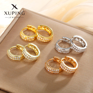 XUPING Schmuck Dubai Großhandel 14 Karat 18 Karat 24 Karat vergoldet Bunt Iced Out Mini Huggie Mode Glänzende kleine Creolen Frauen Ohrring - Product Image 4