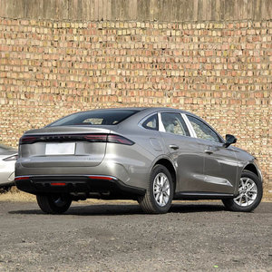 Geely Galaxy E6 Starlight 6 Auto EV, autos nuevos, sedán híbrido eléctrico, vehículo Geely para exportación, volante a la izquierda, distancia entre ejes larga, listo para exportar - Product Image 4