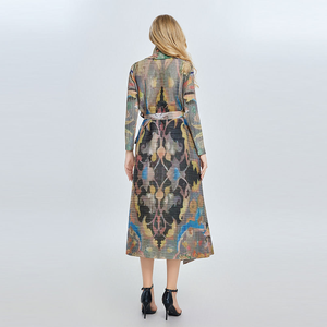 Robe longue modeste à imprimé <span class=keywords><strong>chic</strong></span> décontracté à séchage rapide en polyester respirant de <span class=keywords><strong>grande</strong></span> <span class=keywords><strong>taille</strong></span> pour femmes avec col à revers plissé et lien - Product Image 1