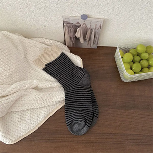 Calzini Estivi Sottili da Ragazza, Calzini <span class=keywords><strong>a</strong></span> <span class=keywords><strong>Righe</strong></span> <span class=keywords><strong>a</strong></span> Metà Polpaccio - Product Image 5