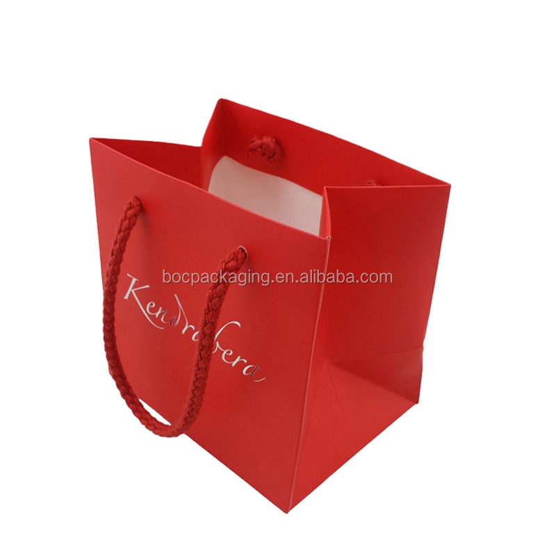 Wholesale custom printed red luxury shopping gift paper bag with handle paper bag with logo print