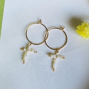 Boucles d'oreilles pendantes en perles turquoise, plaquées or 18 carats, pour un usage quotidien estival, design unique, bijoux faits à la main, cadeau pour femmes - Product Image 5
