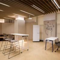 Bureau d'étude pliable au design moderne Tables de réunion modulaires Table de formation avec roues Table de formation pliable