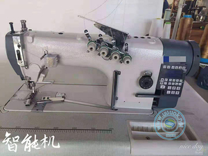 Máquina de Coser Industrial Overlock de 3 Hilos de Alta Velocidad con Accionamiento Directo 737 - Product Image 3