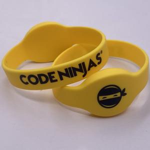 สายรัดข้อมือซิลิโคนนุ่มกันน้ำแบบปรับได้ GSC สำหรับเด็ก พร้อมระบบ RFID - Product Image 5