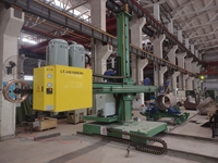 Manipulateur de soudage automatique à flèche colonne pour plateformes manœuvrées de machines de construction lourdes