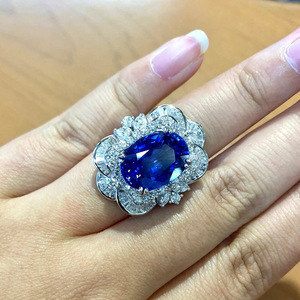 Anillo de mujer con flor de rosa coreana, gema azul ovalada, estilo palaciego, accesorio elegante y moderno - Product Image 3