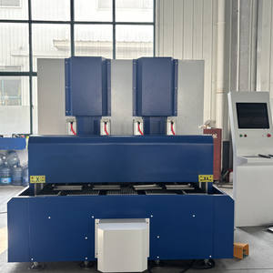 Cosa devi sapere sulla piegatura dei metalli nelle fabbriche: la piegatrice flessibile automatica si piega una volta e quadruplica l'output. - Product Image 2