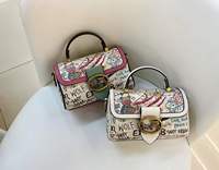 Sac de luxe de créateur pour femme, motif monogramme graffiti, logo calèche, sac à rabat à poignée supérieure, sac bandoulière