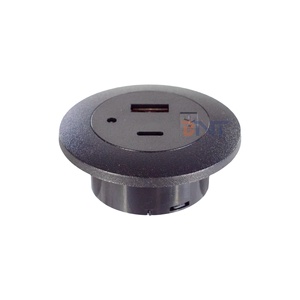 <span class=keywords><strong>Prise</strong></span> de <span class=keywords><strong>courant</strong></span> encastrée <span class=keywords><strong>en</strong></span> plastique pour table, 2 ports USB-A et 1 port USB-C, indice de protection IP44, <span class=keywords><strong>courant</strong></span> 16A - Product Image 1