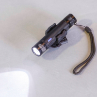 Lampe de poche de patrouille multifonctionnelle à forte puissance Torche de lutte contre l'incendie antidéflagrante à haute résistance