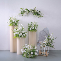 Backdrop Pernikahan Gaya Mori Alwaysbloom Besar, Bunga Sutra Buatan Mawar Daisy dengan Sentuhan Lembut untuk Restoran dan Panggung