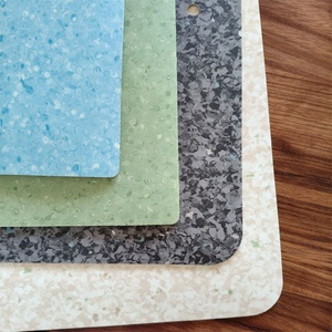 Rollo de Suelo <span class=keywords><strong>Vinílico</strong></span> Heterogéneo de PVC con Reverso de Fieltro y Diseño de Grano de Madera, de Gran Venta - Product Image 1