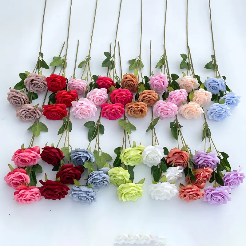 इवेंट वेडिंग सेंटरपीस सजावट फूलों के लिए 3 फूल सिर एकल तना गुलाब रेशम फूल