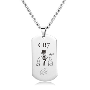 Collier en titane de marque militaire avec logo de football <span class=keywords><strong>Cristiano</strong></span> <span class=keywords><strong>Ronaldo</strong></span> en acier inoxydable, vue arrière, un accessoire indispensable pour les hommes - Product Image 6