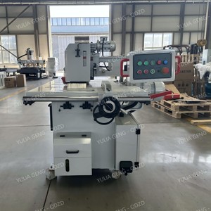 Schwerlast-<span class=keywords><strong>CNC</strong></span>-gesteuerte Einblatt-Geradlinien-Rippensäge für die Hartholzverarbeitung in europäischen Sägewerken - Product Image 6