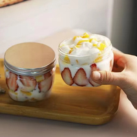 Contenants à dessert en plastique PET transparent vides de 100 ml, 150 ml, 200 ml, 250 ml avec couvercles à vis pour gâteaux, glaces, aliments pour animaux et bonbons