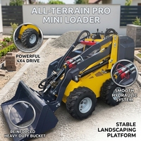 Chargeuse sur pneus compacte avec transmission hydrostatique et attache rapide pour l'aménagement paysager, l'agriculture et les travaux de construction légers