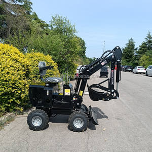 حفار صغير ذو عجلتين/أربع عجلات بمعيار EURO 5 ومحرك ديزل بقدرة 15 حصانًا، لودر ذو محراث خلفي قابل للقطر - Product Image 3