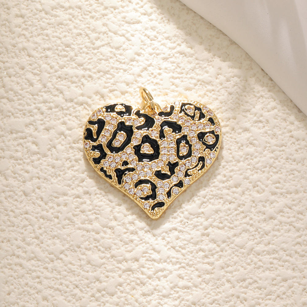 หัวใจเสือดาวเพทาย