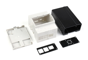 Waveshare PI4-CASE-DIN-RAIL-A-SKU-21177, Caixa de Alumínio para <span class=keywords><strong>Raspberry</strong></span> <span class=keywords><strong>Pi</strong></span> <span class=keywords><strong>4</strong></span>, com Ventoinha de Resfriamento e Dissipador de Calor - Product Image 3
